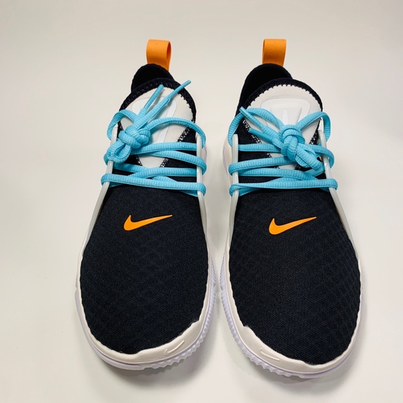 WMNS NIKE ACALME - Picture 5 of 7